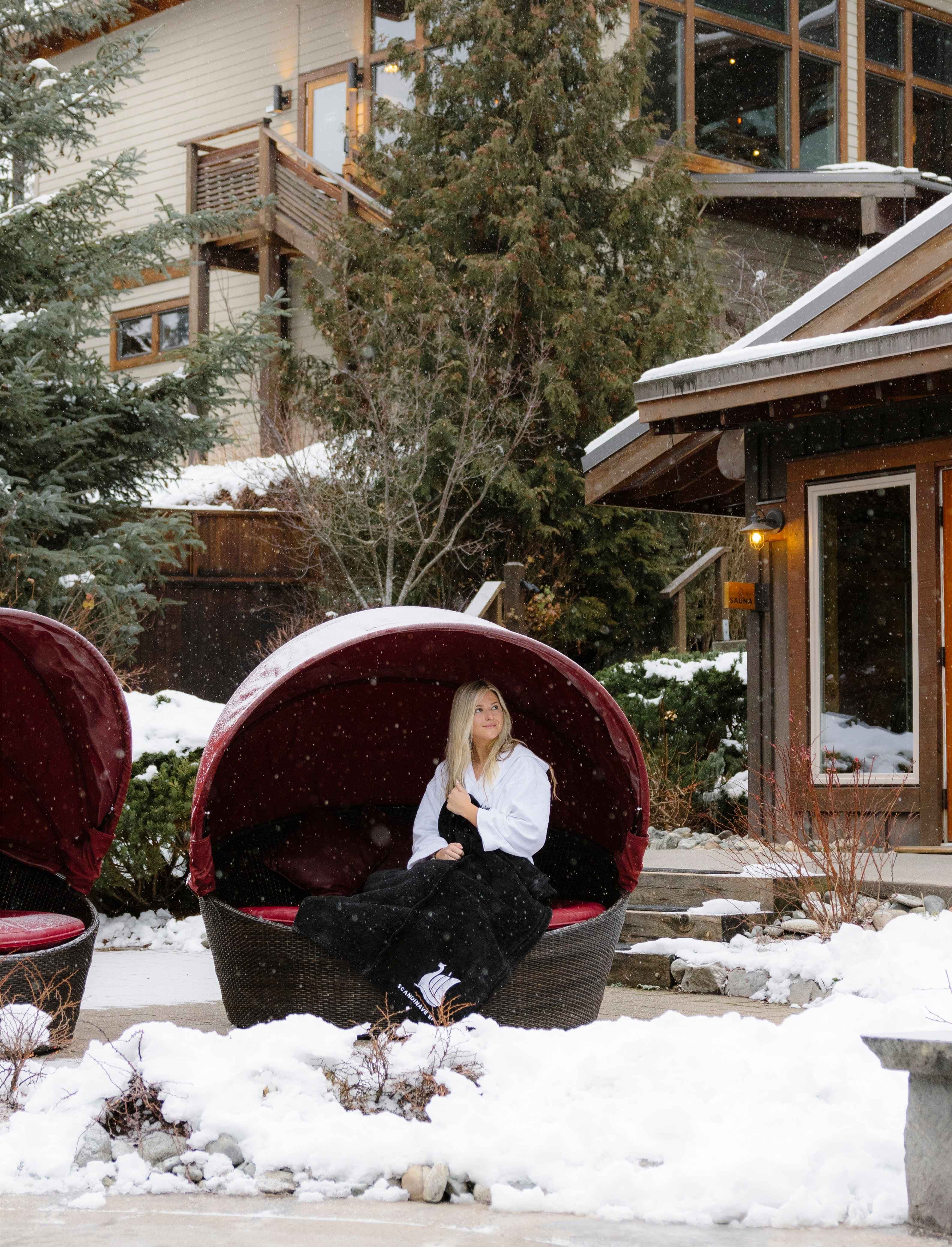 Locals Tuesday Winter ScandinaveSpa